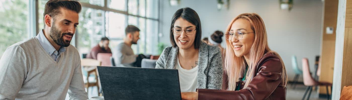 Quel type d'entreprise choisir pour un premier emploi