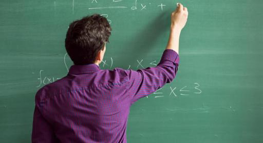 Quelles spécialités au lycée pour une école d'ingénieur